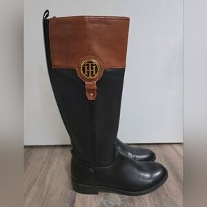 TOMMY HILFIGER Ilia4 Black Brown Leather Riding Boots Size 7.5 Wide Calf  Flawed
